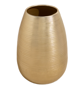 Florero decorativo de metal dorado con diseño texturizado, pieza de acento perfecta para sala de estar y dormitorio en un ambiente hogareño moderno - Product Image 1