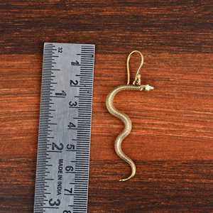 Pendientes de Serpiente de Último Diseño, Joyería Gótica de Latón, Acabado Antiguo, Estilo Boho, Venta al por Mayor/OEM/ODM - Product Image 3