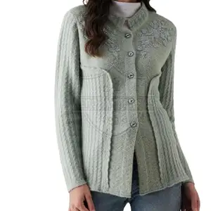 कस्टम ठोस महिला स्वेटर शरद ऋतु और सर्दियों के बुना मोटे स्वेटर थोक लोकप्रिय महिला स्वेटर