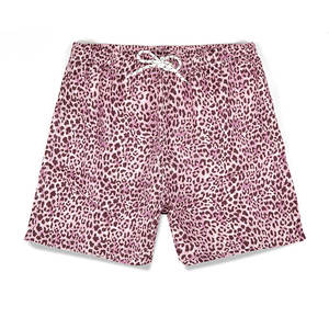 กางเกงขาสั้นผู้ชายแบบซับลิเมชั่นสีทึบกระเป๋าด้านข้างดีไซน์ล่าสุดสำหรับยิมและลำลอง - Product Image 1