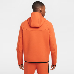 Ensemble de survêtement d'hiver en polaire technique respirant et antibactérien, imprimé uni, avec sweat à capuche zippé à manches longues et logo personnalisé - Product Image 2