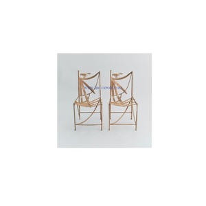 Lot de 2 chaises de salle à manger en métal plaqué or Chaises de luxe design de qualité supérieure faites à la main pour hôtel et restaurant - Product Image 1
