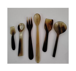 Cuerno de búfalo Cuchara de té Cubiertos y tenedor y diseño Mango de madera Lujo natural Venta caliente Cuchara decorativa de búfalo Cocina - Product Image 6