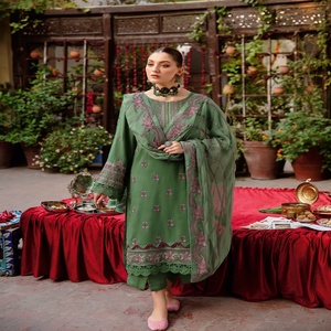 Tenues de soirée cousues Karandi 3 pièces par Ramsha Brand Volume REET Couture personnalisée pour toutes les tailles - Product Image 4