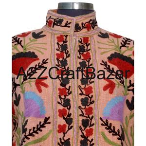 Veste d'hiver matelassée bohème en coton tricoté Suzani faite à la main pour femmes, événements et fêtes - Product Image 2