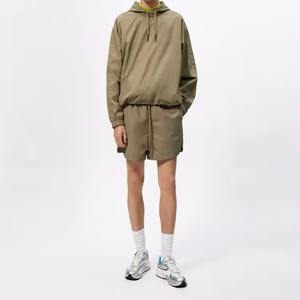 OEM personalizado verano correr hombres pantalones cortos conjunto cortavientos ligero entrenamiento de primavera desgaste cómodo ajuste Unisex Jogging 2 uds conjunto 2026 - Product Image 1