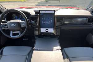 Furrd F-150 Lightning Lariat 2022, Gasolina, Bajo Kilometraje - Product Image 3