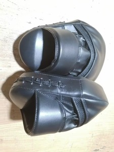 Ventes en gros de mitaines d'entraînement professionnelles Winning Focus, coussinets de frappe et de coup de pied personnalisés pour la boxe, pour l'entraînement et la pratique de la cible - Product Image 2