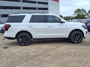 Ford Expedition Limited 2023 Usado en Buen Estado - Product Image 4