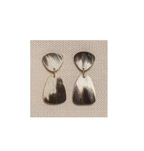 Boucles d'oreilles en corne naturelle, look traditionnel, vente en gros, boucles d'oreilles en corne naturelle de haute qualité, boucles d'oreilles en corne de buffle, prix de gros - Product Image 2