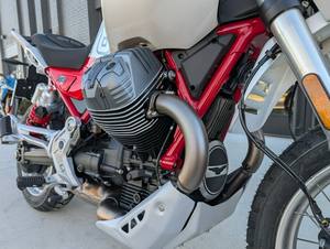 Motos Guzzi V85 <span class=keywords><strong>TT</strong></span> Touring 2026 : Prêtes à être expédiées dans le monde entier - Product Image 3