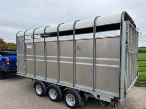 Livraison Rapide Remorque Agricole pour Bétail 14 pieds 7x12 7x14 6x12 6x14 Remorque Agricole Robuste Meilleure Offre Promotionnelle - Product Image 4