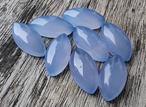 Vente en gros de calcédoine lavande naturelle certifiée IGI, cabochon en forme de marquise à dos plat, pierres précieuses en vrac calibrées Lavira Brésil - Product Image 6