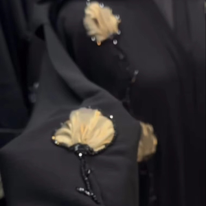 Tissu élégant modeste brodé à la main pour femmes et coupe de verre travail à la main Abayas robes traditionnelles formelles de Dubaï tissu respirant - Product Image 1