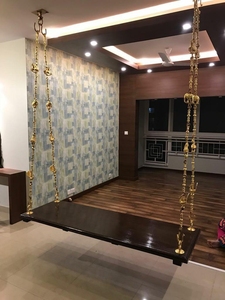 أرجوحة جُولا هندية داخلية مع قاعدة، أفضل أرجوحة خشبية داخلية تقليدية، جُولا مع علاج معقم للاستخدام الخارجي