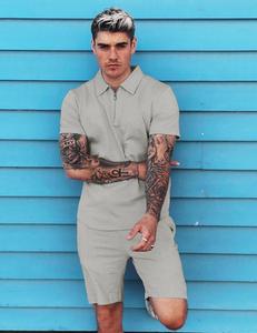 Conjunto de traje de 2 piezas de entrenamiento de fútbol de verano para hombre, transpirable, ecológico, con logotipo personalizado, camiseta y pantalones cortos - Product Image 3