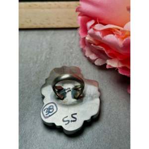 Anillo de Plata de Ley con Turquesa Mixta de Moda Ella Peters, Chapado en Oro Rosa de 18K, Corte Ovalado, Bisel de Diamantes, Talla 5.25, Regalo Perfecto - Product Image 4