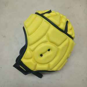 Protector de Cabeza de Rugby Ligero y Ajustable con Colores Personalizados de Tendencia, Ajuste Cómodo de EVA, Elección de Jugadores Profesionales - Product Image 3