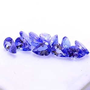 Tanzanite Naturelle Certifiée, Taille Poire Facettée, Pierre Précieuse Libre Bleue Ovale, Prête pour la Monture de Bijoux, Certifiée par un Certificat Tier, Fabriquée en Inde - Product Image 4