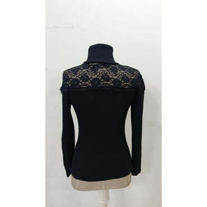 Blusa Elegante de Manga Larga con Cuello Alto y Ribete de Encaje Delicado para Mujer, Marca Jane's, Ajustada, Informal, para Uso Diario - Product Image 5