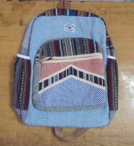 Sac à dos en chanvre naturel de taille moyenne, tissu en coton fait à la main à la mode indienne, écologique, avec fermeture éclair, style ethnique vintage - Product Image 5
