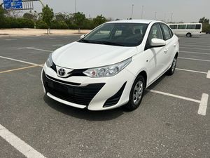 Barato usado para Yaris XLE HATCHBACK 2020 AWD asientos de cuero ACC automático de 5 plazas - Product Image 5