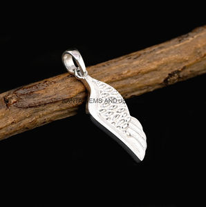 Colgante de ala de Ángel de Plata de Ley 925 de alta calidad para mujer, hecho a mano, chapado en oro de 14K, respetuoso con el medio ambiente, joyería fina personalizada conmemorativa - Product Image 5