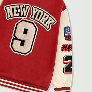 Veste d'hiver universitaire en toile avec blocs de couleur sur le devant, patch brodé avec lettres, style streetwear personnalisé Rainbow Spray - Product Image 4