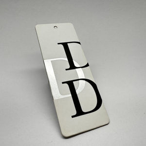 ที่กำหนดเองออฟเซ็ตพิมพ์แขวนแท็กแสตมป์ร้อนในฟอยล์เงินแกว่งแท็กรีไซเคิลกระดาษที่ทำด้วยต่อต้านการปลอมแปลงสติกเกอร์โฮโลแกรม - Product Image 2