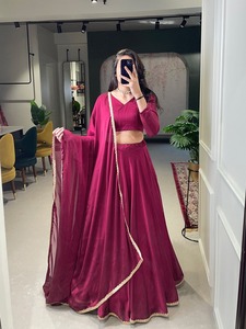 La mejor colección de ropa de calidad superior Rangoli Silk Lehenga Choli con <span class=keywords><strong>Dupatta</strong></span> con suministro al por mayor de trabajo liso y encaje - Product Image 6