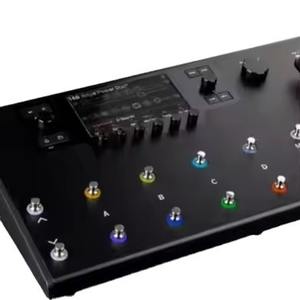 Procesador de Guitarra Multiefectos Line 6 Helix LT de Primera Calidad con Mochila Estándar y Accesorios - Product Image 3