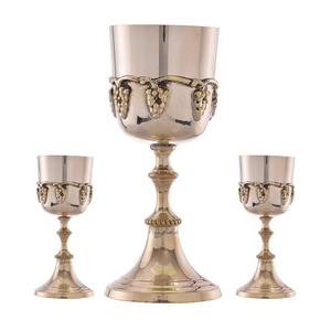 Cáliz Real Hecho a Mano de Latón Macizo de Primera Calidad con Diseño Grabado |   Regalo Decorativo de Estilo Gótico Medieval Vintage - Product Image 5