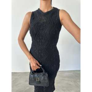 Robe moulante en tricot ajouré - Product Image 4