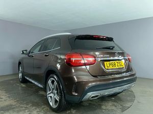 UTILISÉ LHD/RHD 2019 MER-CE-DES-BE-NZ GLA-CLASS 1.6 GLA 200 AMG LINE - Product Image 3