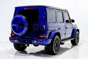 Mercedes-Benz Clase G AMG G 63 4-MATIC 2025, motor V8 biturbo de 4.0L con híbrido, 577 caballos de fuerza y 627 lb-pie de torque - Product Image 3