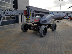 12M 14m 15M 18m 19m 22m 25m 26m 40m Elevador de pluma telescópico autopropulsado con motor diésel - Product Image 2