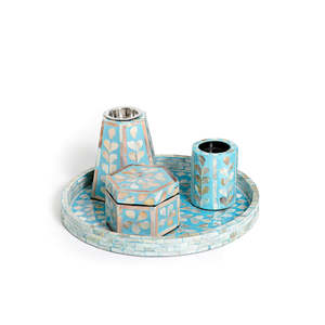 Wholesale Metal Hammered Serving Bowl with Mother of Pearl Design Elegant Stand for Decorative Serving Trays - Product Image 6