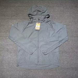 Vestes coupe-vent pour hommes de qualité supérieure logo personnalisé de base uni Fitness Training Running Leisure Sport Hoodie Jacket - Product Image 6