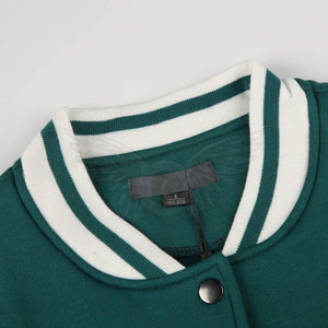 Vêtements d'hiver chauds veste Lettermen pour femmes vêtements respirants pour femmes veste Lettermen fabriquée au Pakistan - Product Image 4