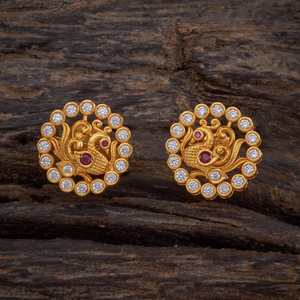 Boucles d'oreilles clous en or 14K/18K Silver Temple, motif papillon tendance et diamant ou zircon, plaqué or, motif animalier, choix de pierre principale - Product Image 1
