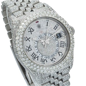 Montre-bracelet en acier inoxydable de qualité supérieure, sertie de diamants, boîtier durable avec design brillant pour les occasions décontractées, les fêtes et les soirées - Product Image 3