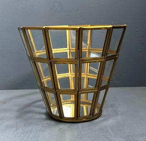 Votive décorative en laiton et verre/miroir utilisée pour les produits de bijouterie / vitrine et stockage Fournisseur de vitrines et de stockage en provenance d'Inde - Product Image 3