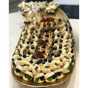 Admirable Design Sweets Server Bowl Golden Metal Chocolate Platter <b>Table</b> Decorative For Wedding Parties <b>Catering</b> Serving Bowl - Product Image 5