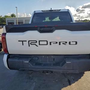 Toyota Tundra Limited CrewMax 2023 Usada con Caja de 5.5' - Product Image 2