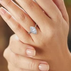 Marquise Lab Grown Diamond Ring 4x8mm Lab Creado Diamond Jewelry F Color VS1 Para la fabricación de joyas Anillo de compromiso para ella - Product Image 1