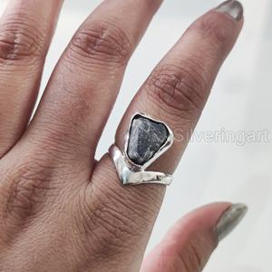 Bague pour femme en pierre brute, labradorite naturelle, avec couronne en V, en argent sterling 925, pour Noël et anniversaire - Product Image 2
