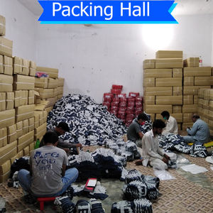 Chaqueta lavada de algodón con logotipo personalizado para hombre, chaqueta universitaria de alta calidad con mangas de mezcla de lana, logotipo personalizado, disponible en todos los tamaños - Product Image 4