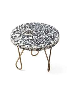 <b>Unique</b> Wooden and Resin Cake Stand for Personalized Cake Presentations Home Decor Wooden Resin Cake Stand on Sale - Product Image 2