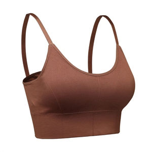 Logo personnalisé Ensemble yoga deux pièces écologique pour femmes Legging et soutien-gorge de yoga à la mode avec short OEM pour adultes - Product Image 1