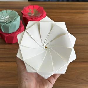 Fiambrera desechable <span class=keywords><strong>de</strong></span> <span class=keywords><strong>papel</strong></span> <span class=keywords><strong>de</strong></span> loto Hamburguesa Pollo frito Take Away Kraft Cyclone White Paper Takeaway Box Lotus Origami Box - Product Image 6